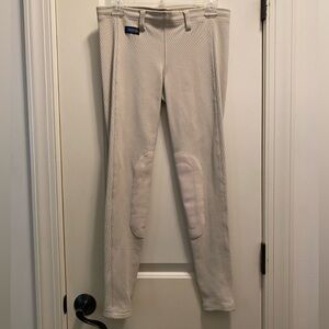 Irideon beige riding pants NWT size L tiny pick in side of leg easily fixed
